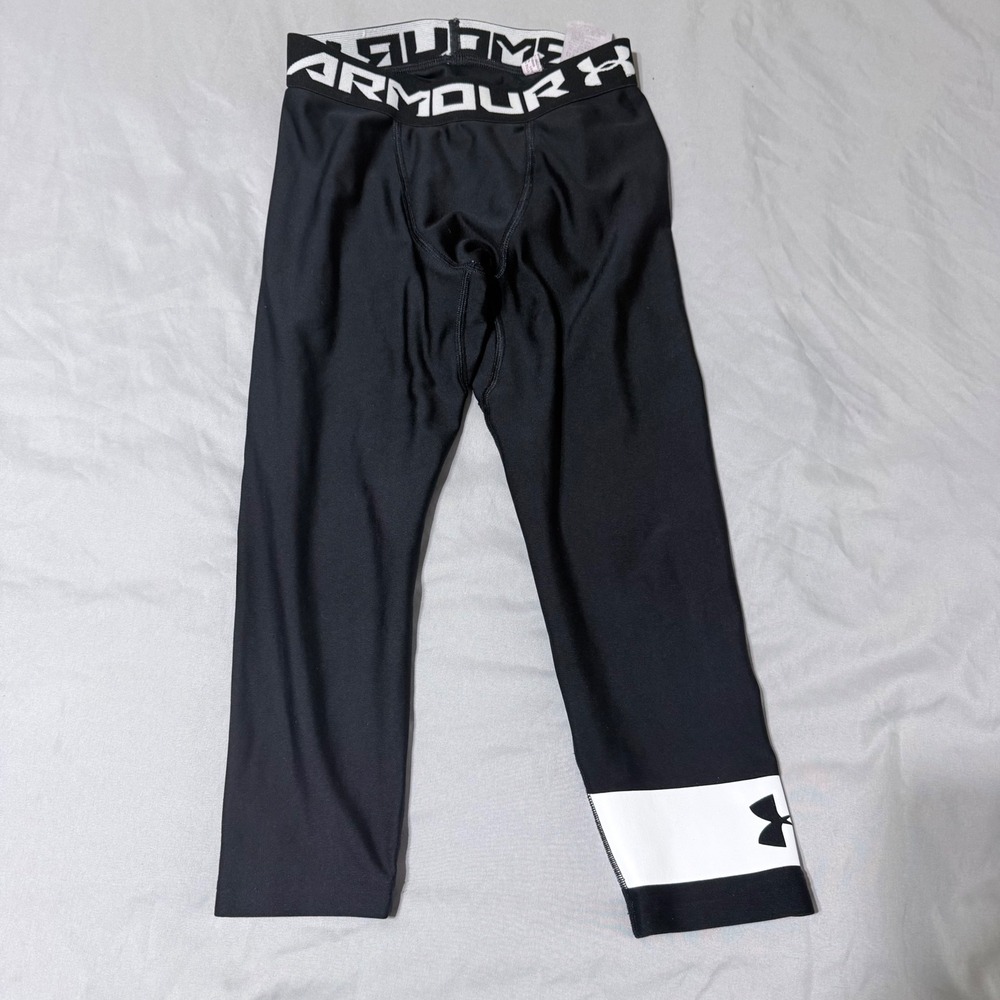Under Armour HeatGear Youth Medium‎ Fitted Black Athletic Leggings